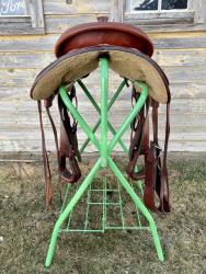 15.5 Vic Bennett Saddle