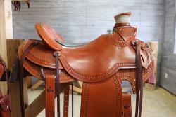 17 Experience Leather Lady Wade