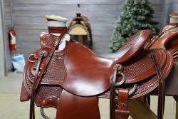 15.5 Experience Leather Lady Wade