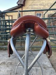 Lynn Palm by Forestier English Saddle Package