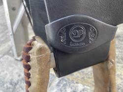 DP saddlery Flex fit 1300 western saddle