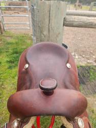 Roohide Brumby Cutter Saddle