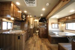 2022 SMC SLE81813 #C224176