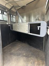 2006 Circle J Aluminum 2 horse trailer
