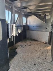 2001 4h Sooner horse trailer