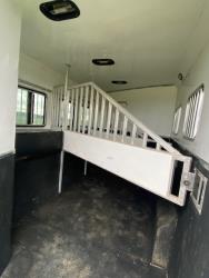 2009 Keifer 3 horse living quarter trailer