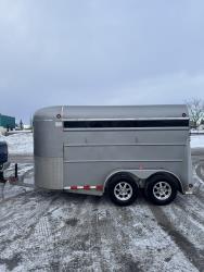 Royal Horse Trailer